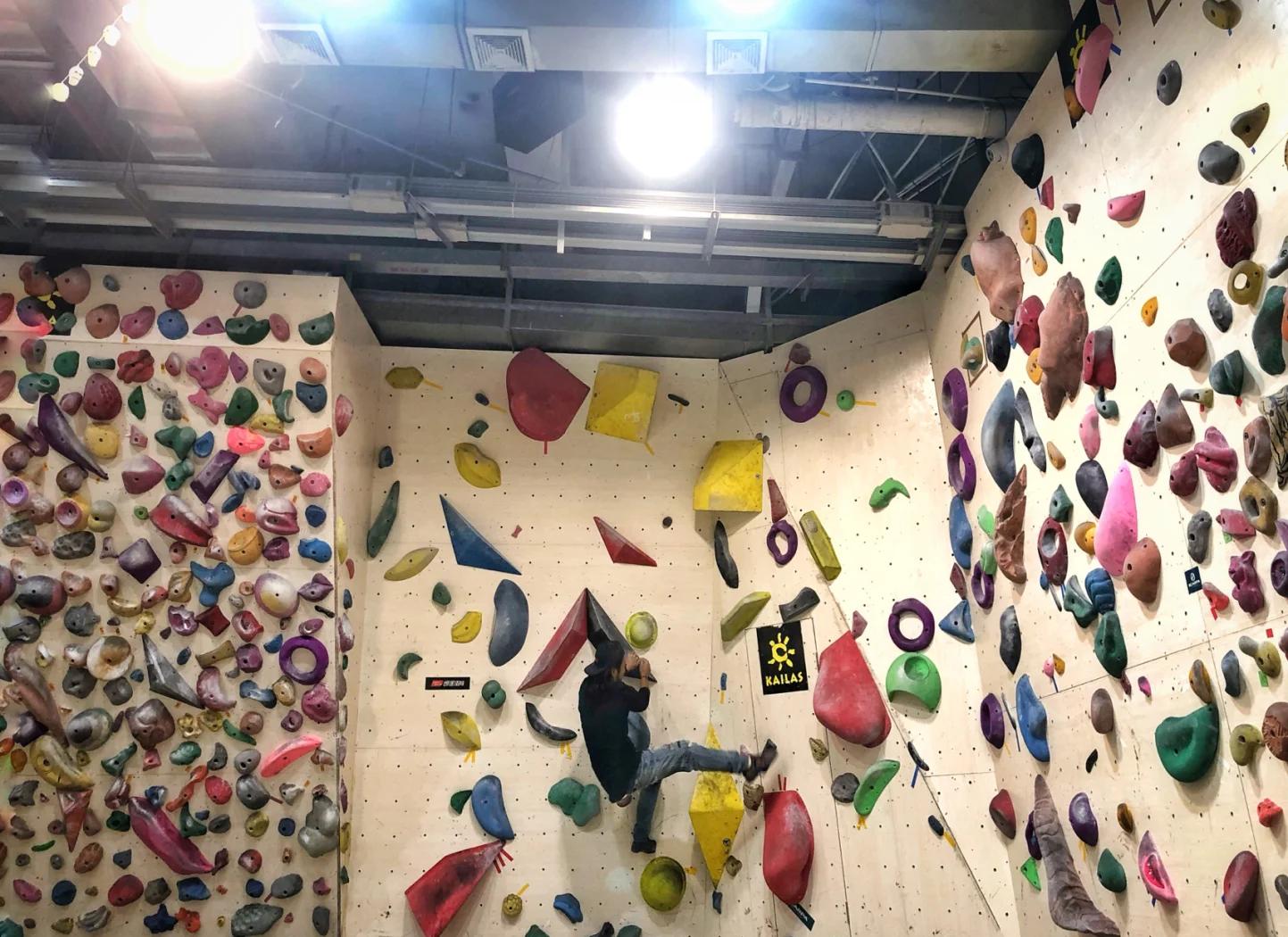 kaiyun中国官方网站-关于迷你攀岩挑战：新鲜有趣的攀岩体验的信息