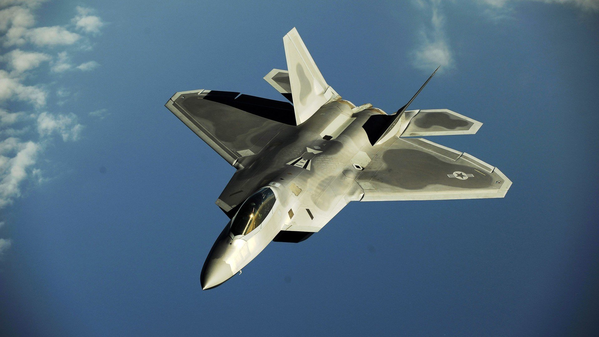 女子200自决赛上演三国对决,女子200米决赛直播